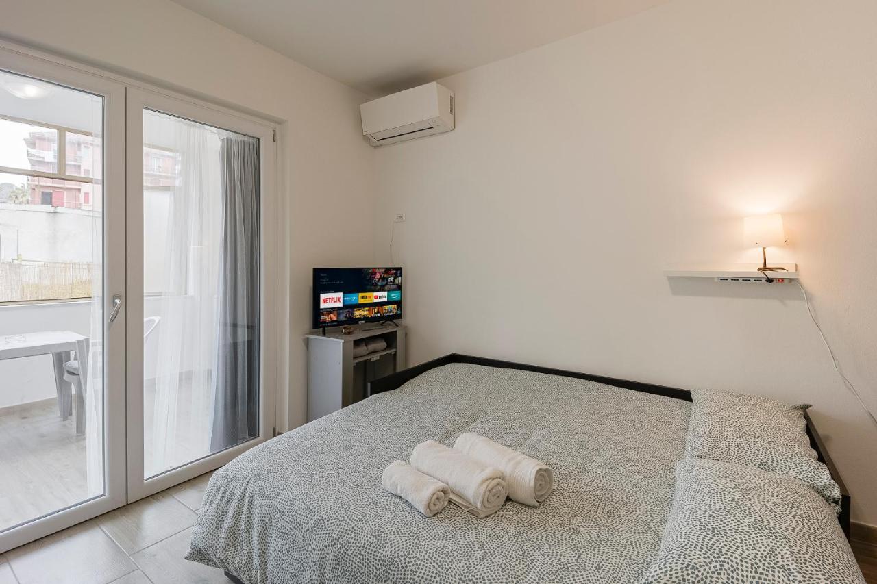 Il Gattino Di Porto - Apt 1 - Monolocale Veranda Piscina อิมเปรีอา ภายนอก รูปภาพ
